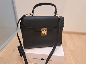Tru Trussardi nahast kott (1 foto / 5)