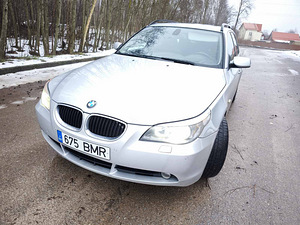 BMW E61 520D 2006 г. (1 фото из 14)