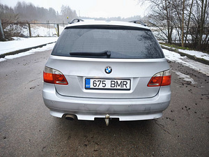 BMW E61 520D 2006 г. (13 фото из 14)