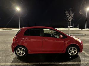 Toyota Yaris T-Sport (6 foto / 9)
