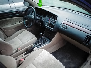 Запчасти Honda Accord 6 2.0 108 kw (2001г) (4 фото из 5)