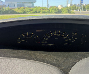Toyota Previa 2.0 diisel 85 kW (7 foto / 14)