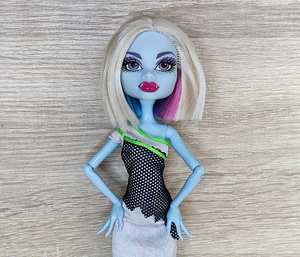 Monster High Abbey Bominable Roller Maze nukk (2 foto / 5)