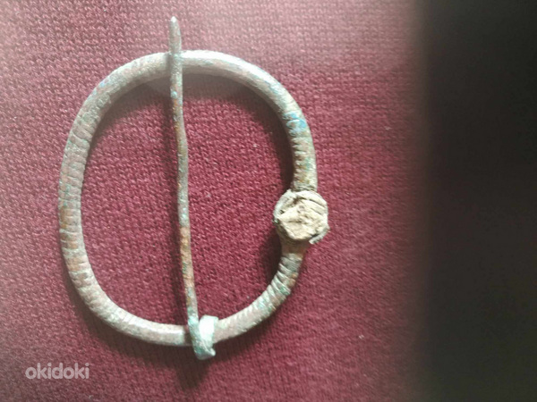 Старинная бронзовая брошь викингов 8-11 века (фото #2)