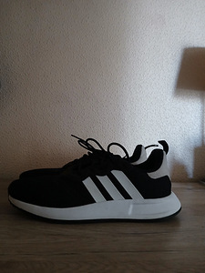 Кроссовки Adidas (5 фото из 7)