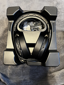 CORSAIR HS50 PRO (4 фото из 7)