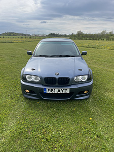 BMW 320i (2 foto / 7)