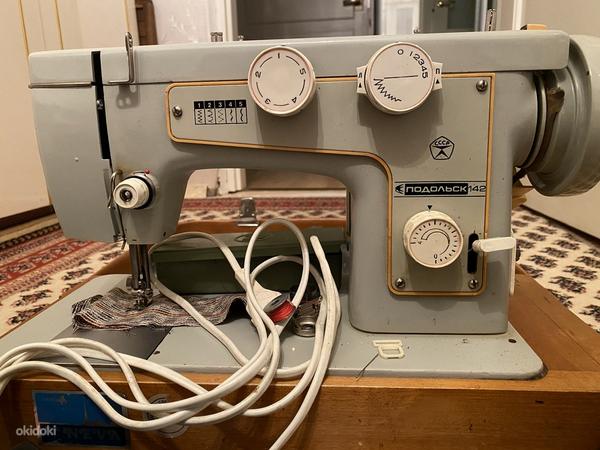 Высококачественная швейная машина ПОДОЛЬСК 142 (фото #1)