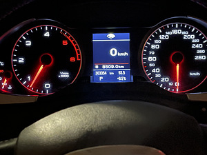 Audi a4 2.7tdi 2008 (6 foto / 6)