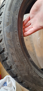 2tk Bridgestone Blizzak 235/45/17 (3 foto / 3)