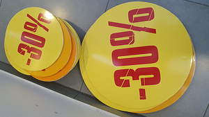 Plastist reklaamflaierid. (3 foto / 3)
