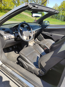 Opel Astra Twintop 1,6 (6 foto / 9)