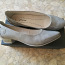 Светло-серые лаковые туфли (фото #1)