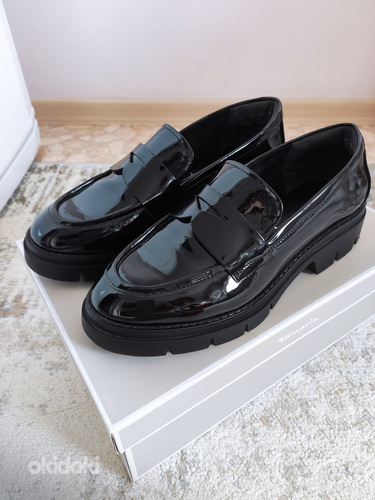 Модные лакированные туфли, TAMARIS
