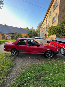 M: ford sierra 2,0 88kw (10 foto / 10)