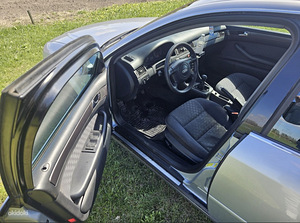 Audi A6 C5 1.8 92кВт (7 фото из 9)