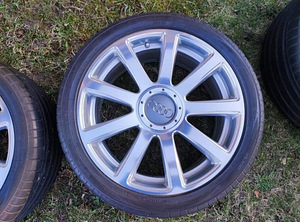 Audi Spoke 9 (9Jx20EH2) (1 foto / 3)