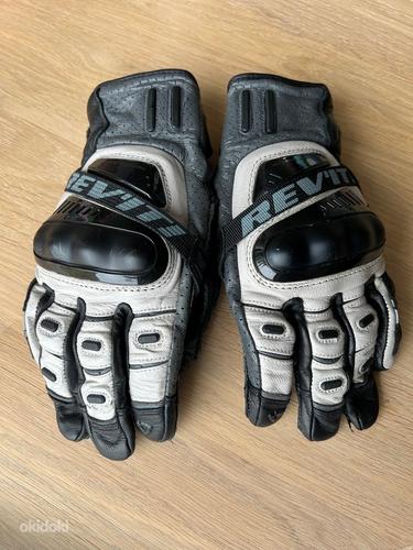 Мотоперчатки летние Revit Cayenne Pro Gloves (фото #1)