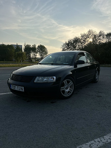 Volkswagen Passat 1.8t 1999 (1 foto / 7)