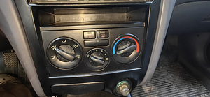 Hyundai Elantra 2.0 83kw 2001 (9 foto / 11)