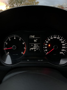Volkswagen Polo 1.2 51kw 2010 B (13 foto / 13)