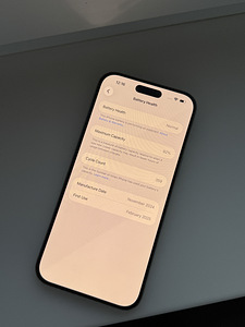 iPhone 16 Pro Max 256GB White Titanium BH 92% (3 foto / 5)