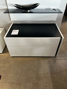 Kummut DA - DO 90 x 53 x 57 white/black matt (2 foto / 2)