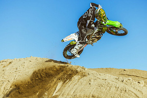 Krossikiiver BELL MOTO-10 McGrath Showtime, suurused: M, L (6 foto / 10)
