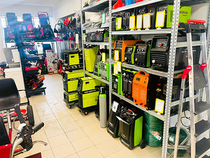 Kruvikompressor TZL-10A 200L (10 foto / 10)