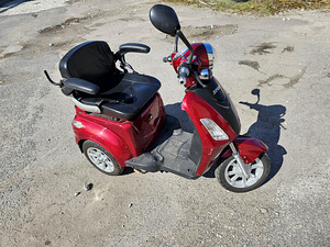 SKAND LEIJONA PLUS SAFETY MODEL электрический скутер 500w