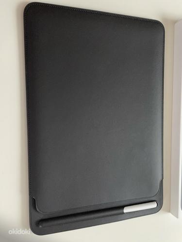 Чехол Apple iPad Pro 10.5 Leather Sleeve Black (фото #4)