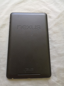 Планшет Asus Nexus 7 (2 фото из 5)
