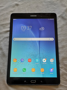 Samsung Galaxy Tab A (SM-T555) (4 foto / 6)