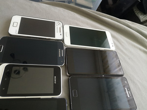 10 Mobiiltelefoni (6 foto / 7)