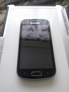 Samsung Galaxy Trend Lite (1 foto / 3)