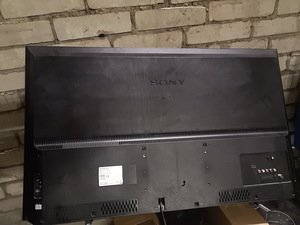 Sony Bravia 40"FullHD KDL-40R470A (6 foto / 6)