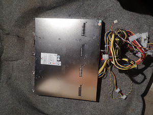 Emacs M1W4-6D50P+3x500w Toiteplokki (10 foto / 10)