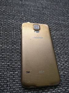 Samsung Galaxy S5 LTE (2 foto / 5)