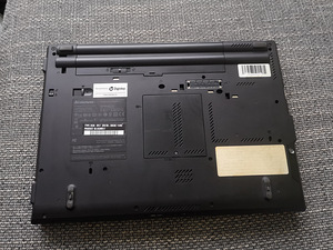 Lenovo T410 i5 (2 foto / 6)