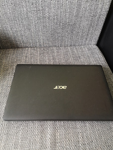 Acer E529, 8GB RAM, 120SSD (1 foto / 6)