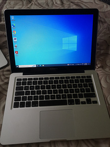 MacBook Pro Win 10 Pro, SSD, 2-3h Aku (2 foto / 10)