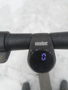 Ninebot Segway ES1 (7 foto / 9)