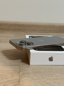 iPhone 15 Pro Max (8 фото из 8)