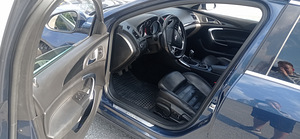Opel insignia 2009 2.0 (3 foto / 9)