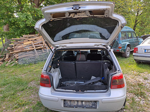 Volkswagen golf 4 varuosadeks (2 foto / 7)