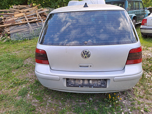 Volkswagen golf 4 varuosadeks (3 foto / 7)