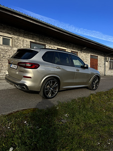 BMW (11 foto / 15)