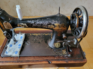 Продаю швейную машинку Singer 1902г (3 фото из 3)