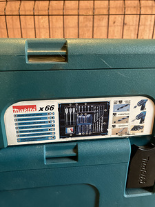 Makita 66-osaline tarvikute kohver (5 foto / 5)