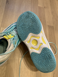 Nike Korvpalli tossud “cosmic unity 3”.Nr45. (7 foto / 10)